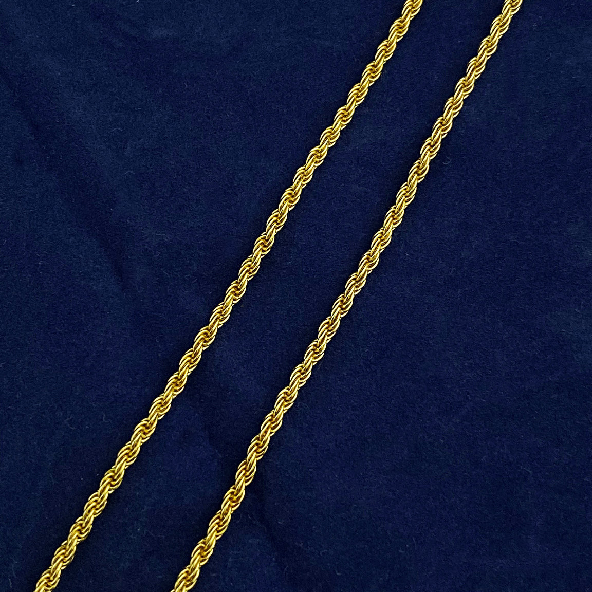 Rope chain nameplate Clearance